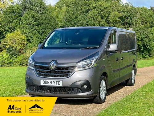 Renault Trafic  2.0 dCi ENERGY 30 Sport LWB Standard Roof Euro 6 (s/s) 5dr