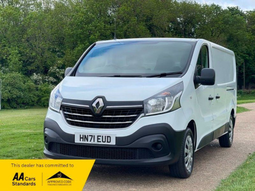 Renault Trafic  2.0 dCi ENERGY 30 Business+ LWB Standard Roof Euro 6 (s/s) 5dr