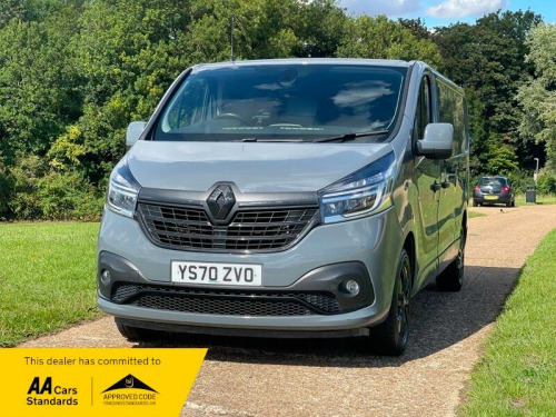 Renault Trafic  2.0 dCi ENERGY 30 Black Edition EDC LWB Standard Roof Euro 6 (s/s) 5dr