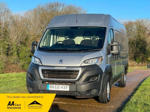 Peugeot Boxer  2.0 BlueHDi 435 Professional L4 H2 Euro 6 5dr 