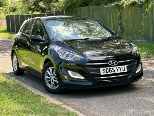 Hyundai i30  CRDI SE BLUE DRIVE 5-Door
