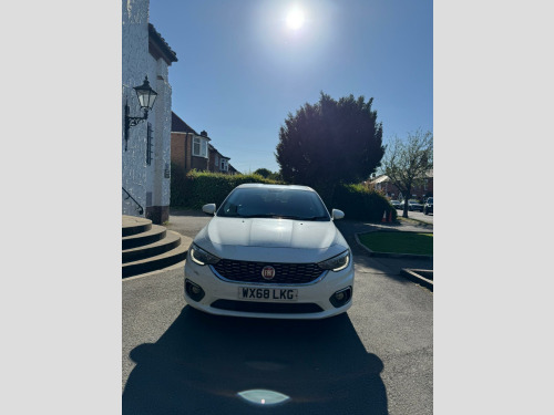 Fiat Tipo  1.6 MultiJetII Lounge Euro 6 (s/s) 5dr