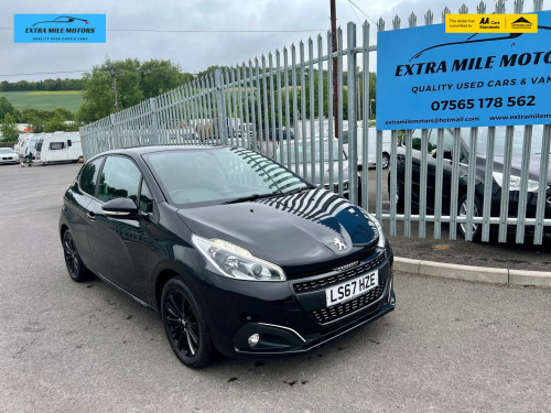 Peugeot 208  1.2 PureTech Black Edition Hatchback 3dr Petrol Manual Euro 6 (82 ps)