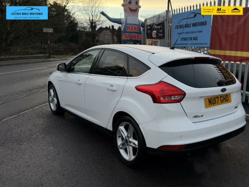 Ford Focus  1.0T EcoBoost Titanium Hatchback 5dr Petrol Manual Euro 6 (s/s) (125 ps) 