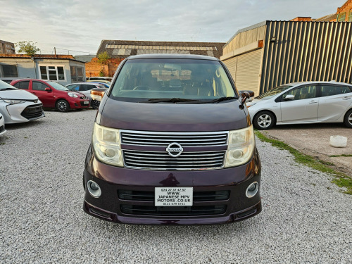 Nissan Elgrand  Nissan Elgrand E51 Higway leather Carplay auto android