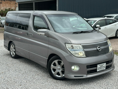 Nissan Elgrand  E51 RIDER S AUTECH