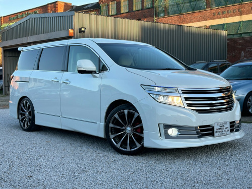 Nissan Elgrand  Rider Autech E52 2.5L Petrol AUTO MPV Cream Full Leather Sunroof 360 Camera