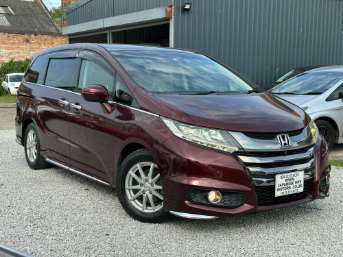 Honda ODYSSEY  ABSOLUTE 2.4L PETROL EARTH DREAMS 7 SEATER HALF LEATHER 360 CAMERA PARKING 