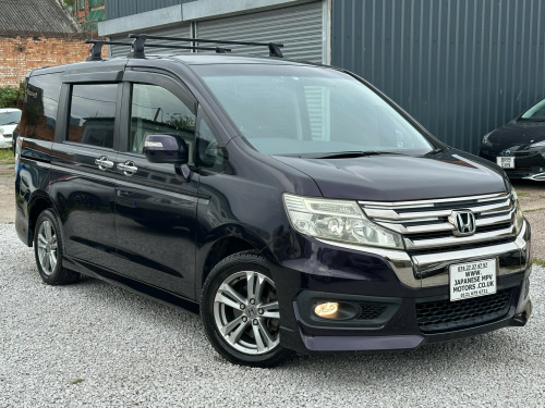 Honda Stepwagon  (62) SPADA 4WD RK6 2L PETROL AUTO PURPLE FACELIFT 7 SEATER MPV HALF LEATHER
