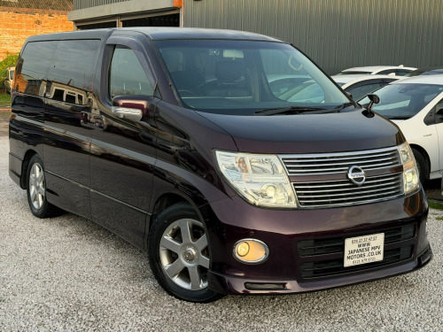 Nissan Elgrand  (58) E51 HIGHWAY STAR 360 Camera 3.5L Petrol 8 Seater Leather Heated Seats  