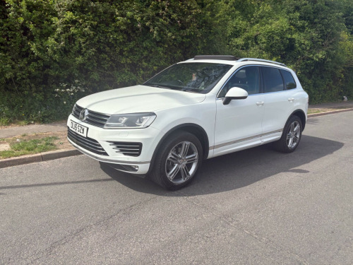 Volkswagen Touareg  3.0 TDI V6 BlueMotion Tech R-Line Tiptronic 4WD Euro 6 (s/s) 5dr