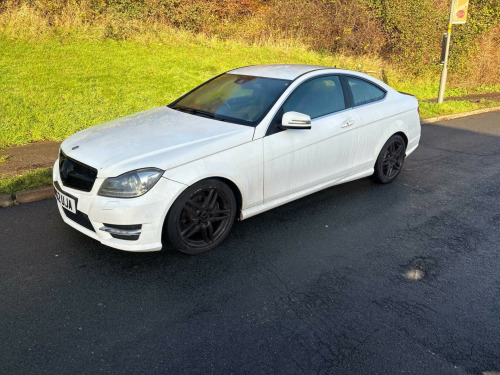 Mercedes-Benz C-Class C220 2.1 C220 CDI BlueEfficiency AMG Sport Plus G-Tronic+ Euro 5 (s/s) 2dr