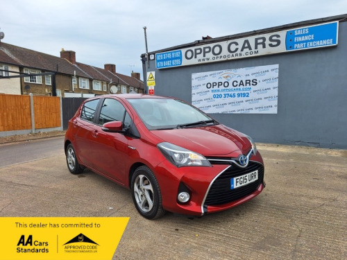 Toyota Yaris  1.5 VVT-h Icon Hatchback 5dr Petrol Hybrid E-CVT Euro 6 (101 ps)