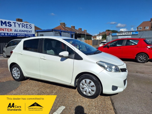 Toyota Yaris VITZ