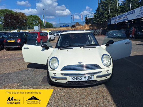MINI Hatch  1.6 One Hatchback 3dr Petrol Manual Euro 3 (90 ps)
