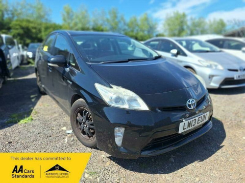 Toyota Prius  1.5 Saloon 4dr Petrol Hybrid CVT (120 g/km, 70 bhp)