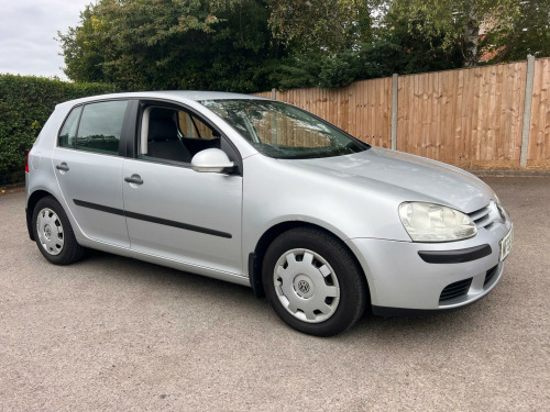 Volkswagen Golf  1.4 FSI S 5dr