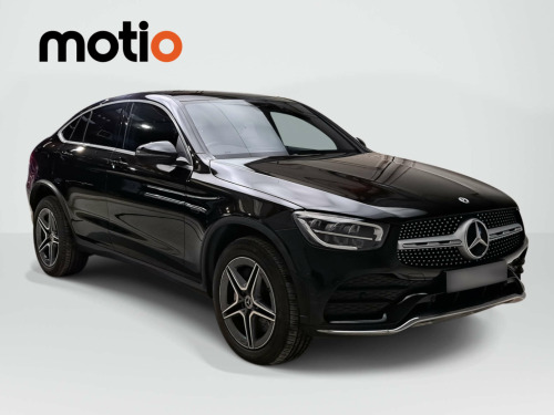 Mercedes-Benz GLC-Class  GLC 300 DE 4MATIC AMG LINE 4-Door