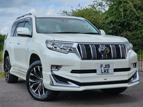Toyota Land Cruiser  TXL MODEL 2.8 diesel 7 seater