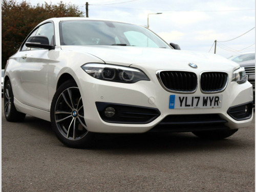 BMW 2 Series  2.0 220d Sport Auto Euro 6 (s/s) 2dr
