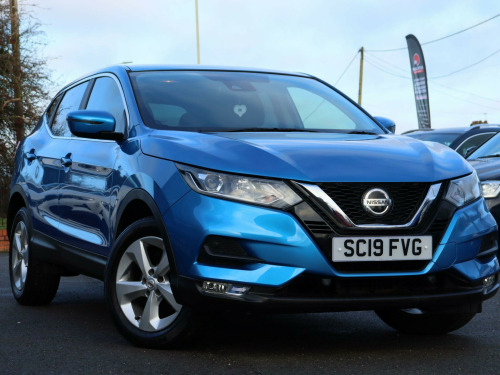 Nissan Qashqai  1.3 DIG-T Acenta Premium Euro 6 (s/s) 5dr 
