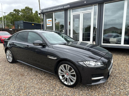 Jaguar XF  2.0d R-Sport Auto AWD Euro 6 (s/s) 4dr