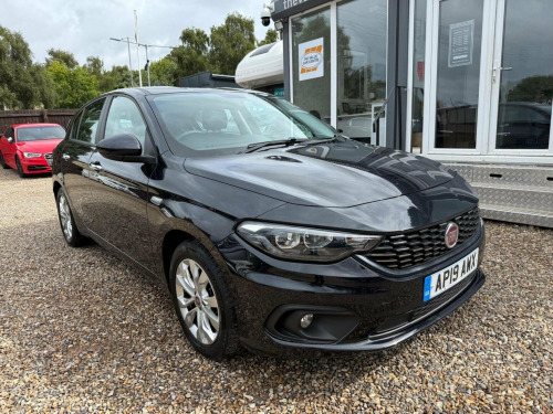 Fiat Tipo  1.4 MPI Easy Plus Euro 6 5dr