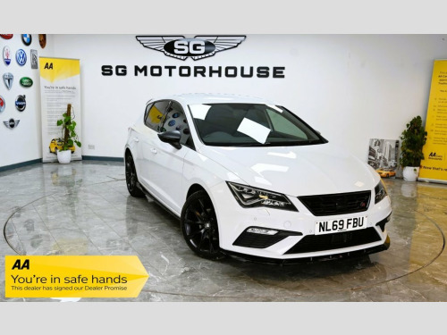SEAT Leon  1.5 TSI EVO FR Black Edition Hatchback 5dr Petrol 