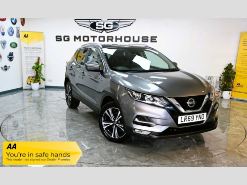 Nissan Qashqai  1.3 DIG-T N-Connecta SUV 5dr Petrol Manual Euro 6 