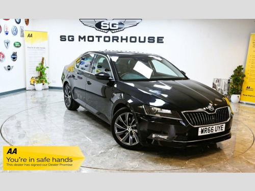 Skoda Superb  2.0 TDI Laurin & Klement Hatchback 5dr Diesel Manu