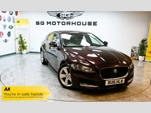 Jaguar XF  2.0d Portfolio Saloon 4dr Diesel Auto Euro 6 (s/s) 
