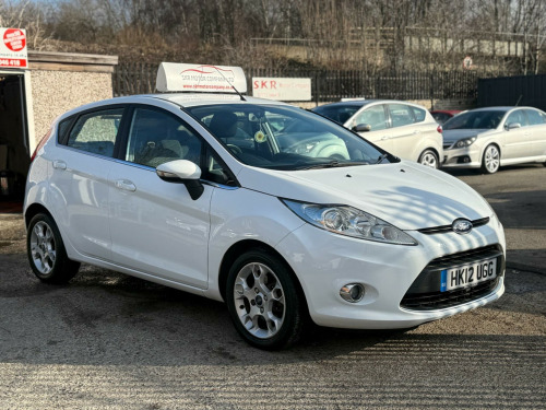 Ford Fiesta  1.4 Zetec 5dr