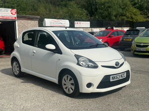 Toyota AYGO  1.0 VVT-i Move Euro 5 5dr