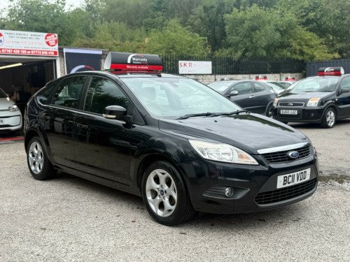 Ford Focus  1.6 Sport Auto 5dr
