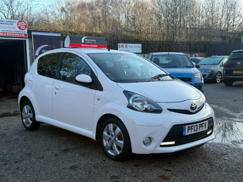 Toyota AYGO  1.0 VVT-i Fire Euro 5 5dr