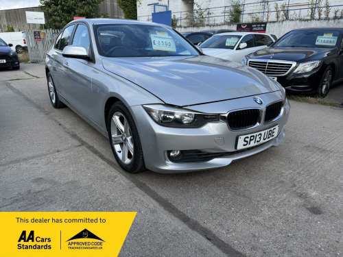 BMW 3 Series  2.0 320i SE Auto xDrive Euro 5 (s/s) 4dr