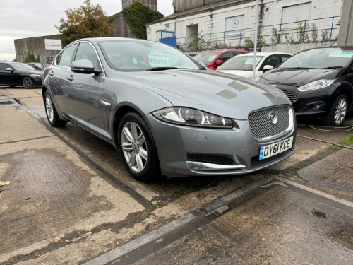Jaguar XF  2.2d Luxury Auto Euro 5 (s/s) 4dr