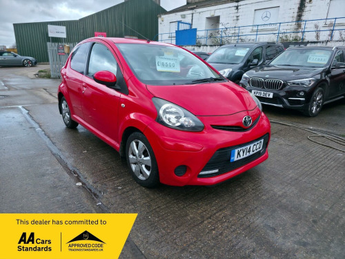 Toyota AYGO  1.0 VVT-i Move MultiMode Euro 5 5dr 