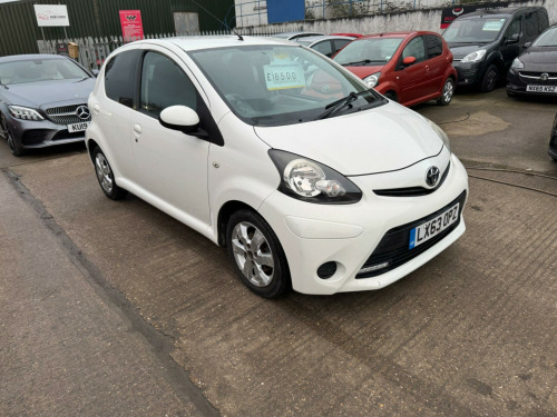 Toyota AYGO  1.0 VVT-i Move MultiMode Euro 5 5dr 