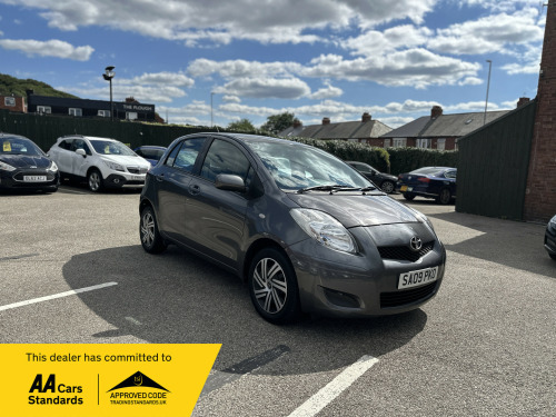 Toyota Yaris  1.3 Dual VVT-i TR