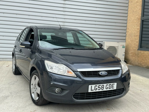 Ford Focus  1.6 Style 5dr