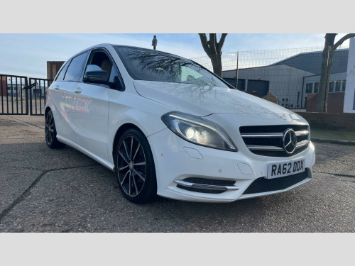 Mercedes-Benz B-Class B180 1.6 B180 BlueEfficiency Sport 7G-DCT Euro 5 (s/s) 5dr