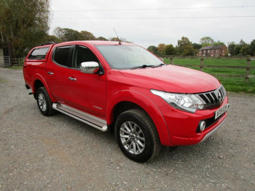 Mitsubishi L200  2.4 DI-D DC Warrior Pickup Double Cab 4dr Diesel M