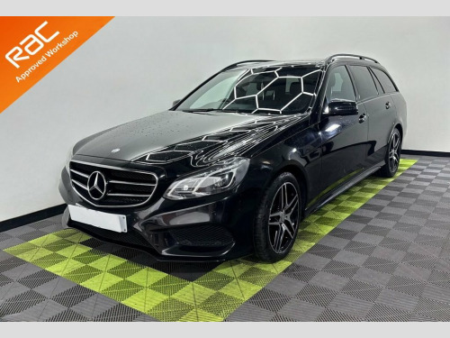 Mercedes-Benz E-Class E220 2.1 E220 BlueTEC AMG Night Edition (Premium) Estat 