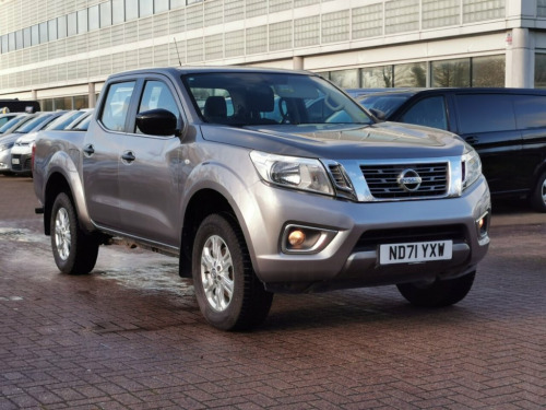Nissan Navara  2.3 dCi Acenta Pickup Double Cab 4dr Diesel Manual