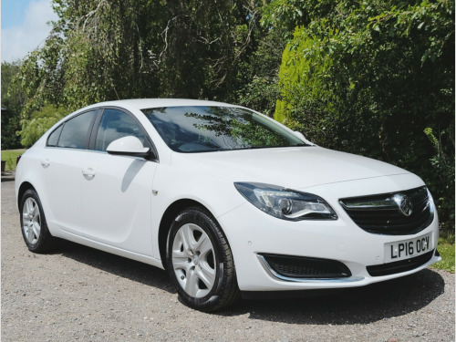 Vauxhall Insignia  1.4i Turbo Design S/S 5-Door Petrol Hatchback EURO 6 ULEZ Free Low 36k Mile