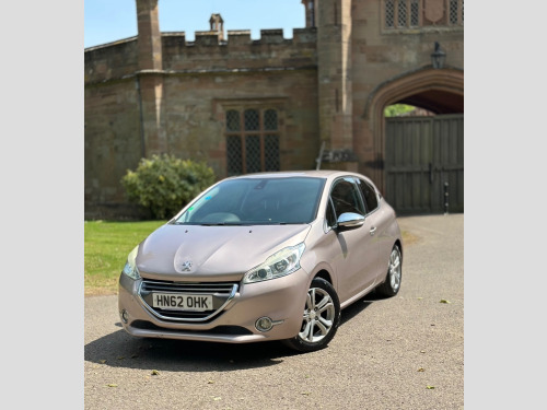 Peugeot 208  1.4 VTi Allure 3dr