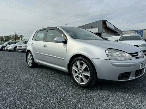 Volkswagen Golf  1.9 TDI Match DSG 5dr