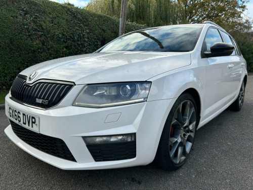 Skoda Octavia  2.0 TDI vRS Euro 6 (s/s) 5dr (SNav)