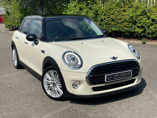 MINI Hatch  1.5 Cooper Hatchback 5dr Petrol Manual Euro 6 (s/s